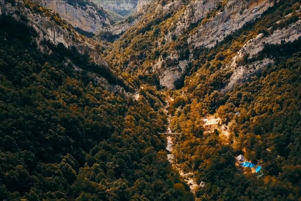 Pont De Valenti Mountain Retreat Daire Girona Dış mekan fotoğraf